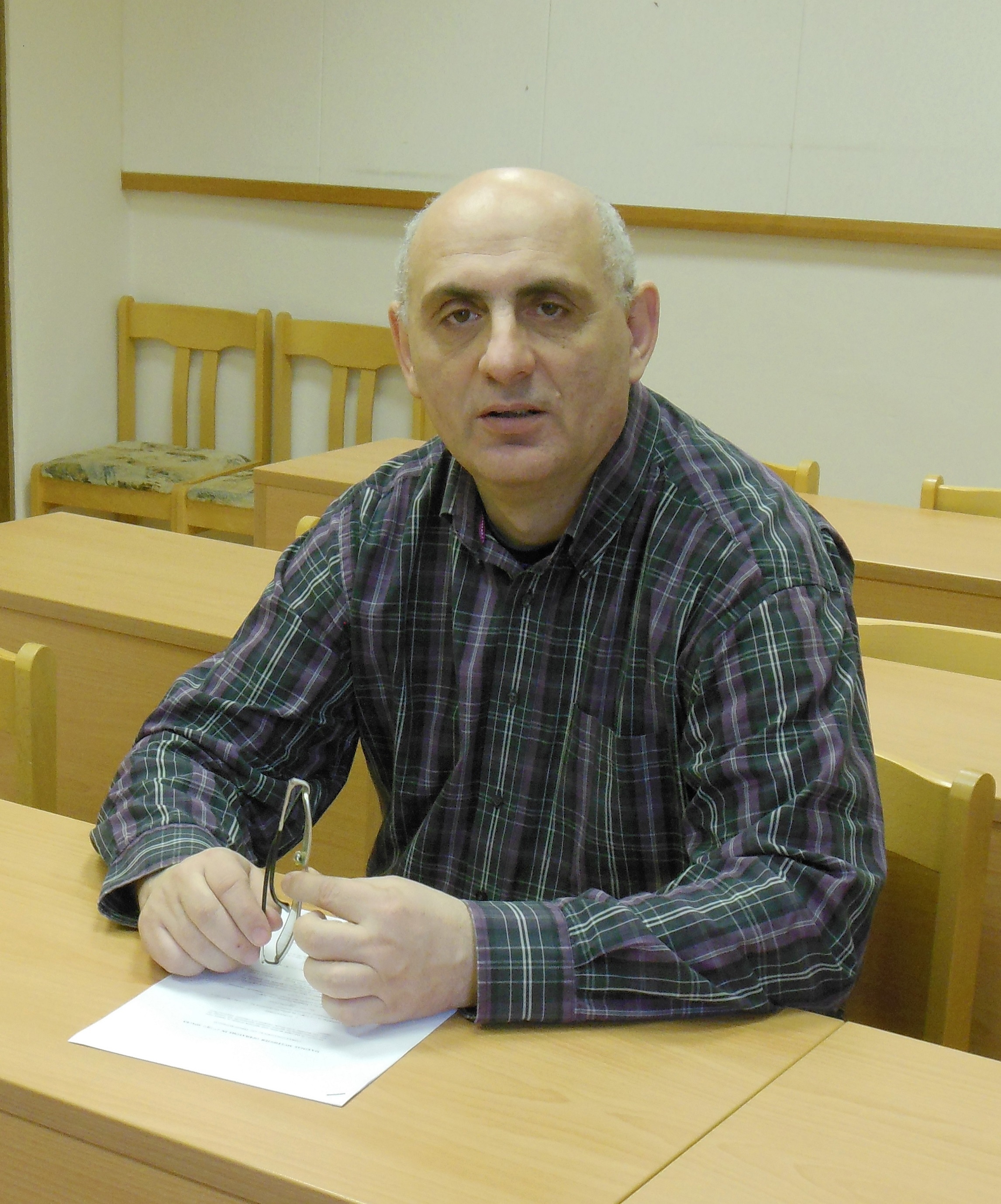 Dr. Amiran Gogatishvili